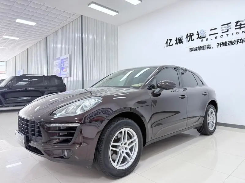 Porsche Macan, 2016