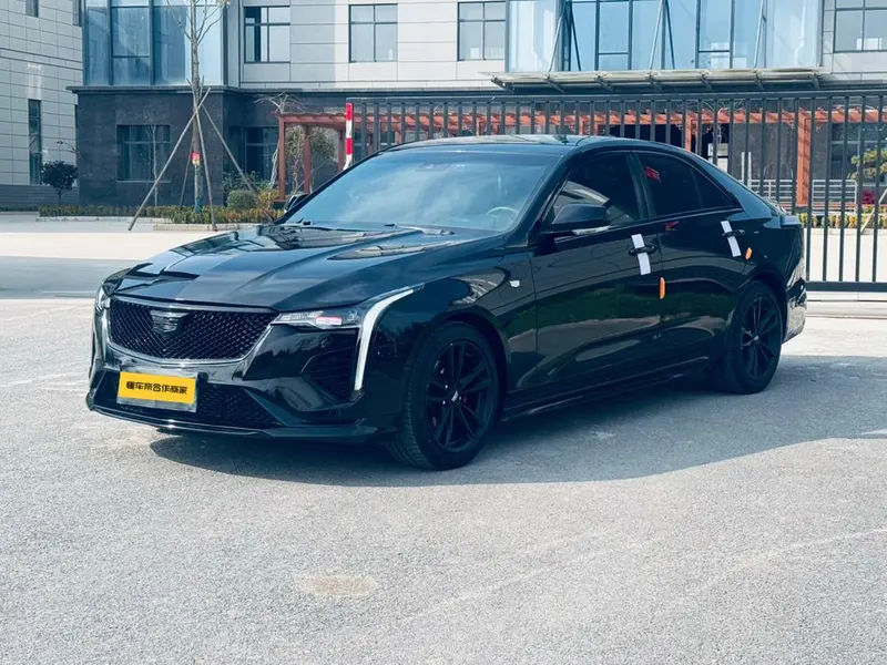 Cadillac CT4 28T Style Version, 2022 — фото 1