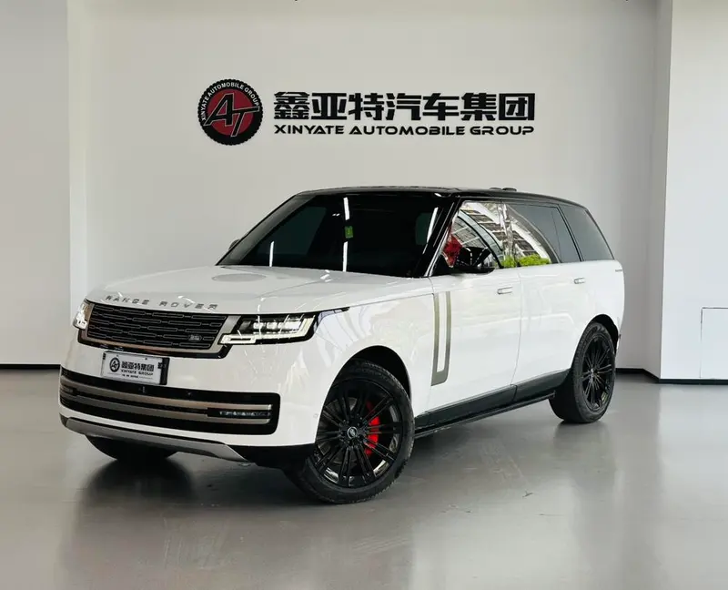 Land Rover Range Rover 3.0 L6 400PS Extended Edition, 2024 — фото 1