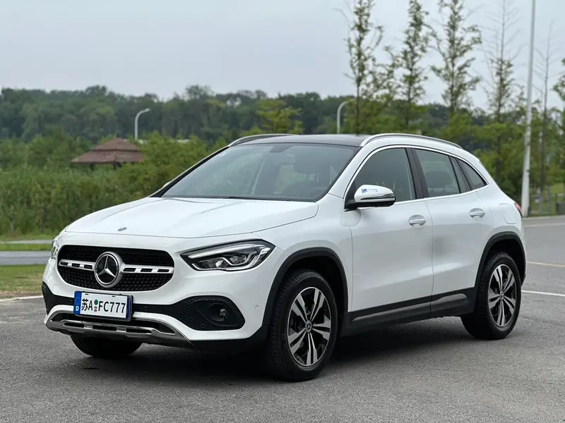 Mercedes-Benz GLA GLA 200, 2020 — фото 1