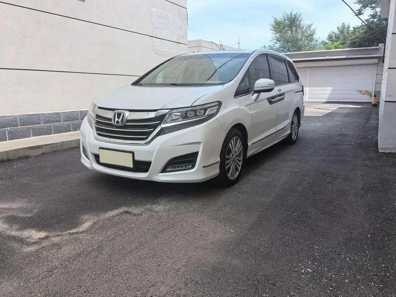 Honda Elysion, 2016