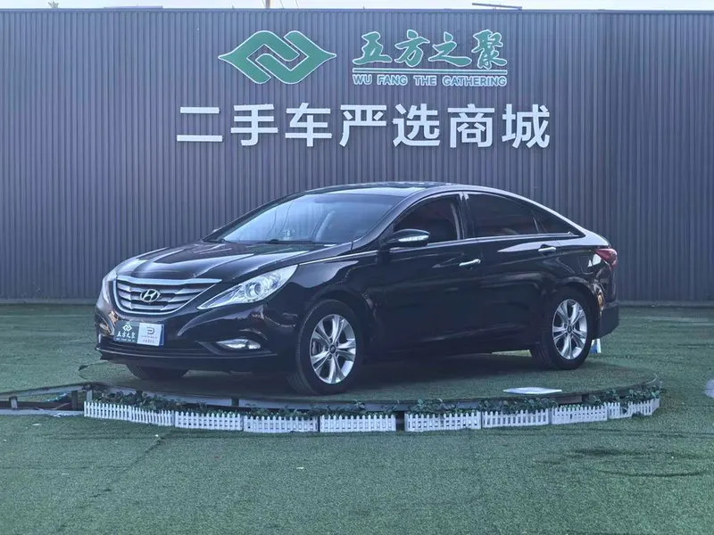 Hyundai Sonata YF, 2011