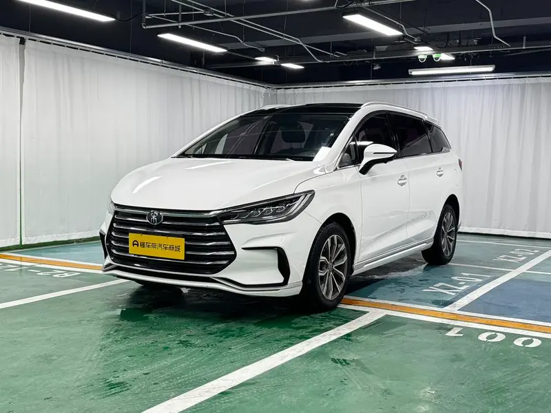 BYD Song MAX, 2021