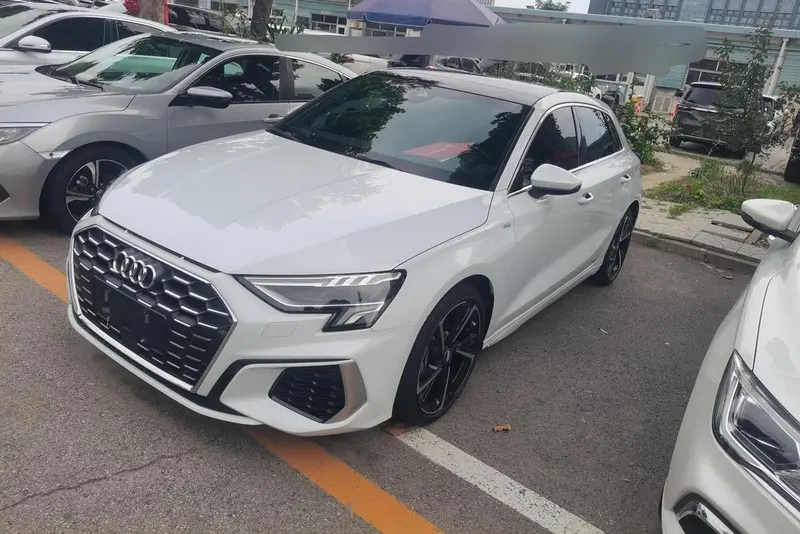 Audi A3 Sportback 35 TFSI Fashion Sport Version, 2021 — фото 1