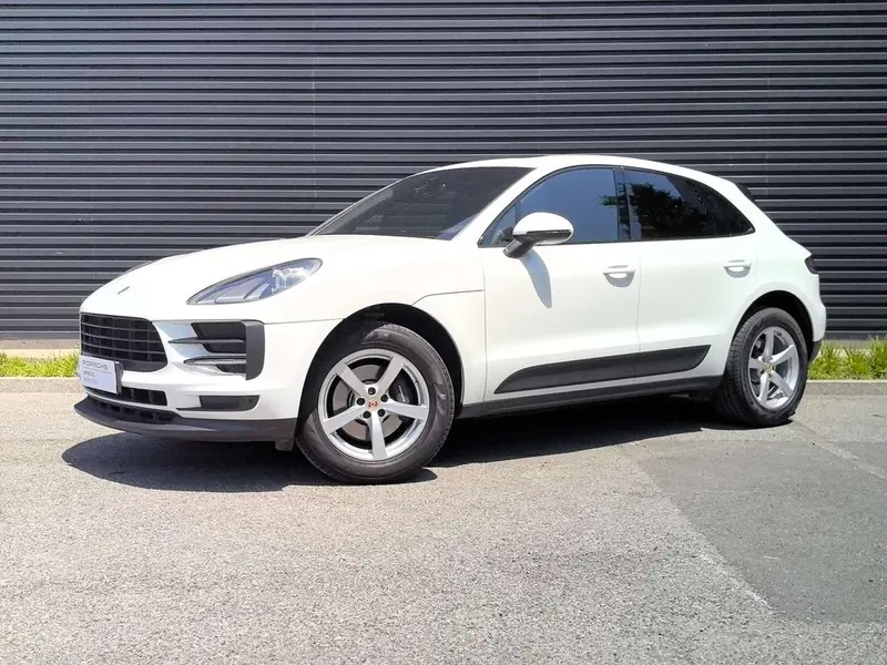 Porsche Macan, 2021
