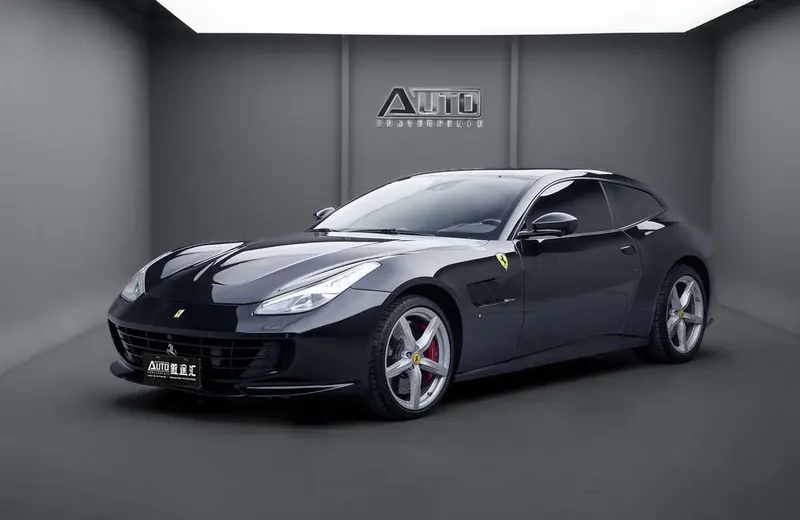 Ferrari GTC4Lusso, 2017