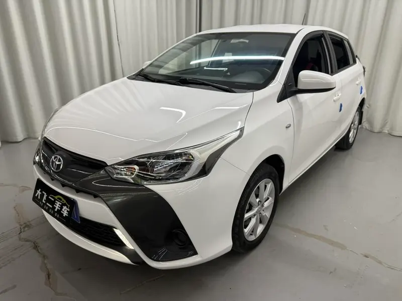 Toyota Yaris L Facelift 1.5E CVT Edition, 2016 — фото 1