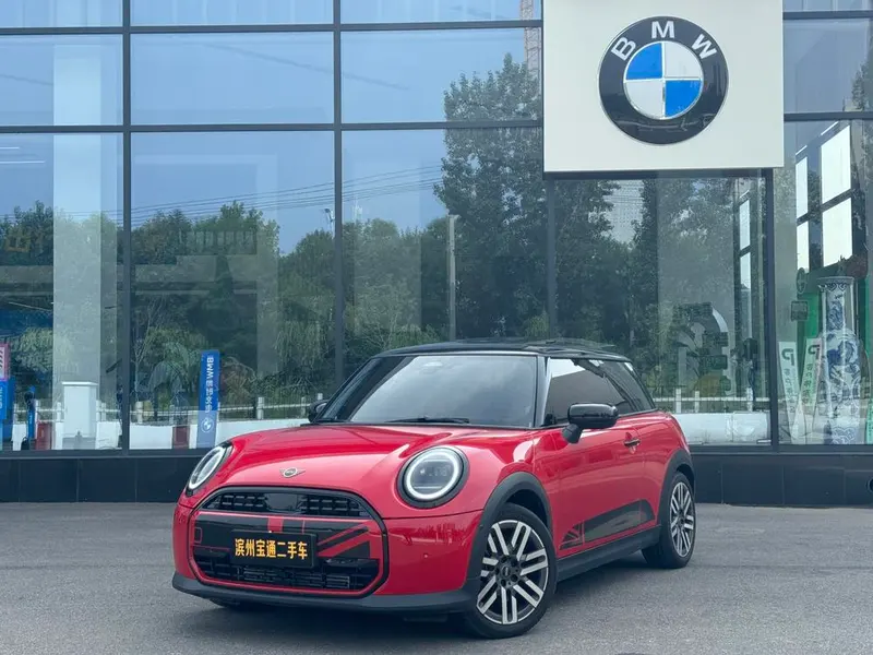 MINI MINI 1.5T COOPER Edition Classic, 2025 — фото 1