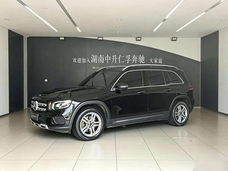 Mercedes-Benz GLB, 2023