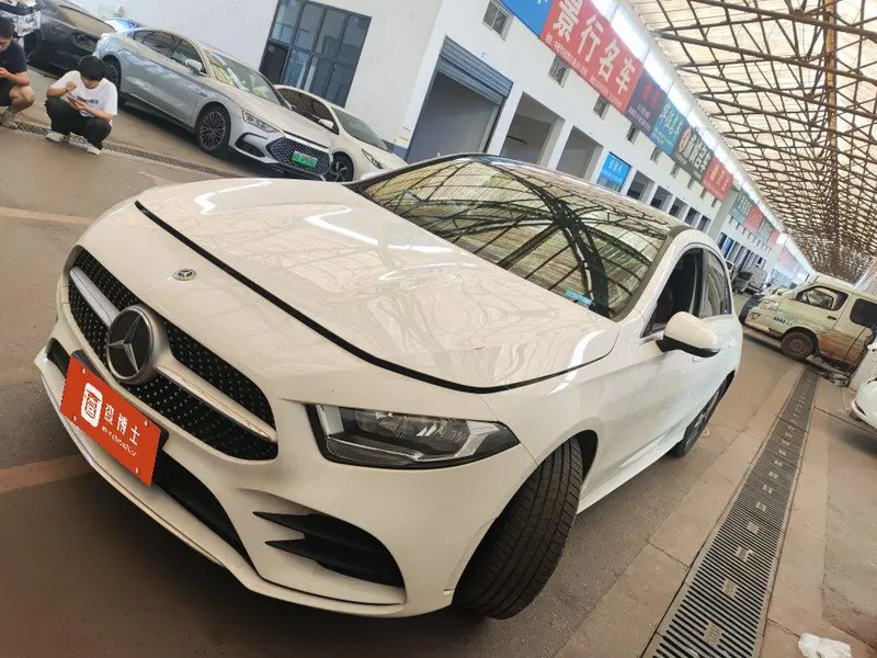 Mercedes-Benz A-Class A 180 L Sport, 2022 — фото 1