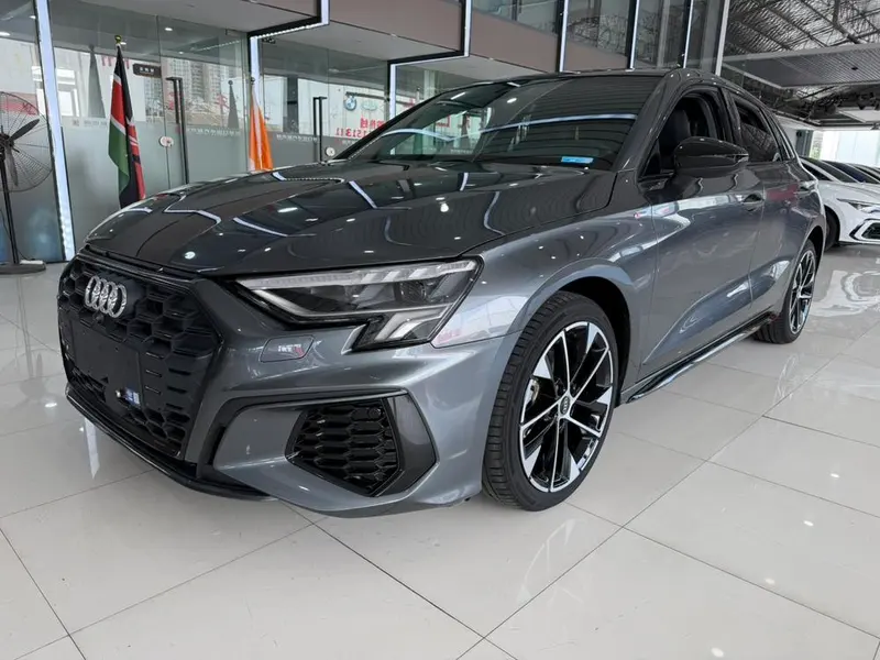 Audi A3 Sportback 35 TFSI Fashion Sport Version, 2022 — фото 1