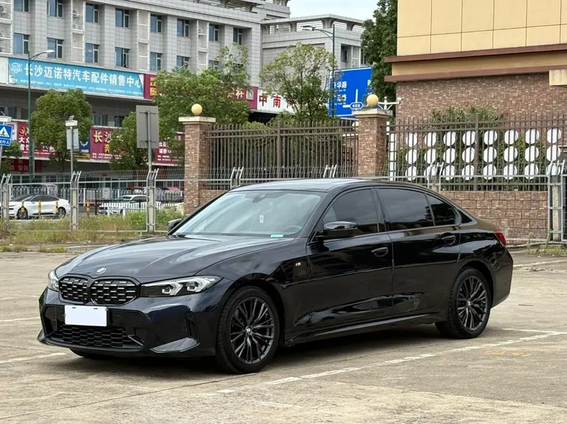 BMW 3-Series 325Li M Sport, 2023 — фото 1