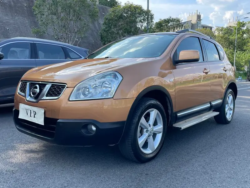 Nissan Qashqai 2.0XL CVT 2WD, 2011 — фото 1