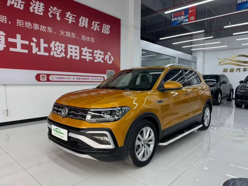Volkswagen T-Cross, 2019