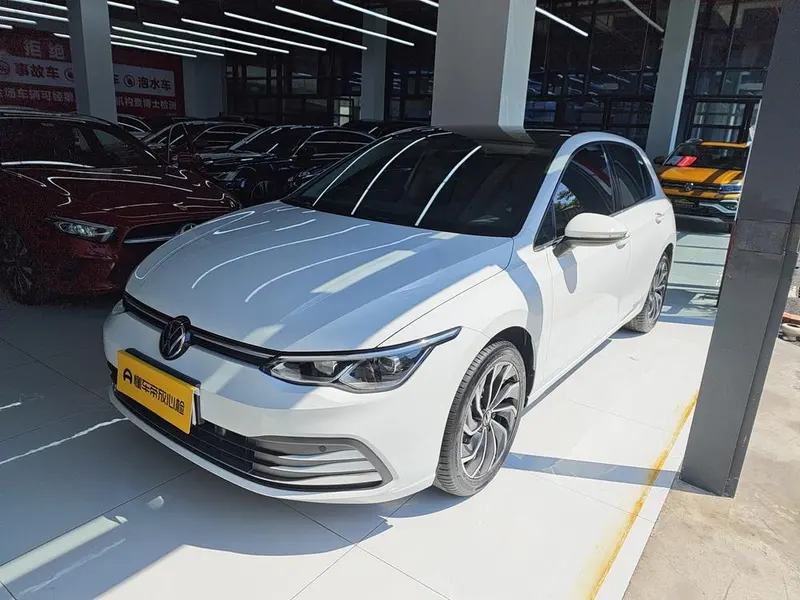 Volkswagen Golf Facelift 280TSI DSG Pro, 2023 — фото 1
