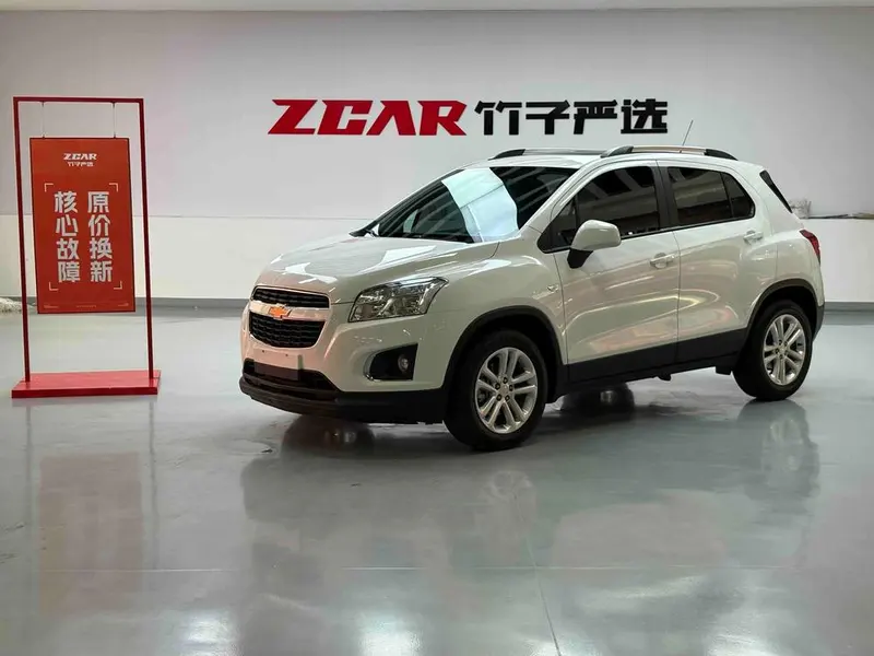 Chevrolet Trax 1.4T Auto 2WD Comfort Sunroof Edition, 2016 — фото 1