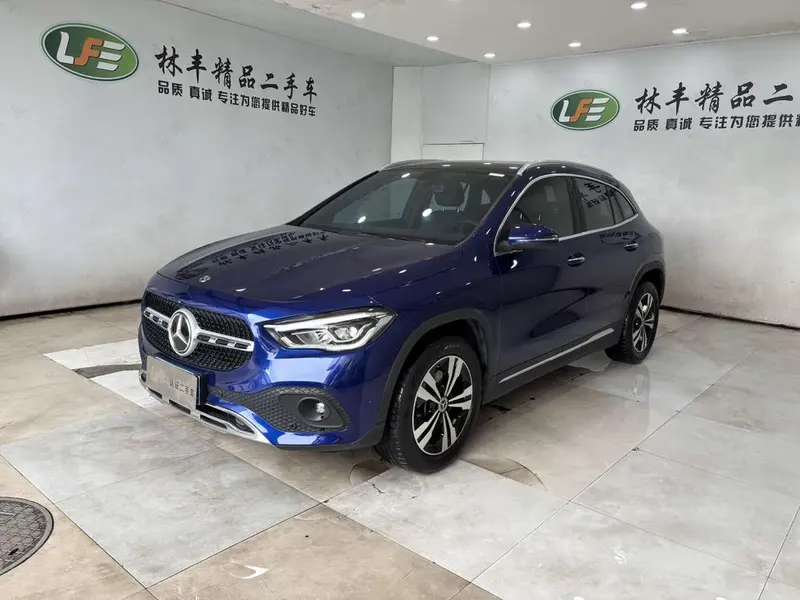 Mercedes-Benz GLA GLA 200, 2020 — фото 1