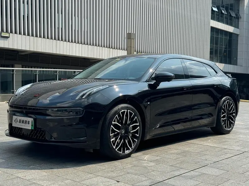Zeekr 001, 2023