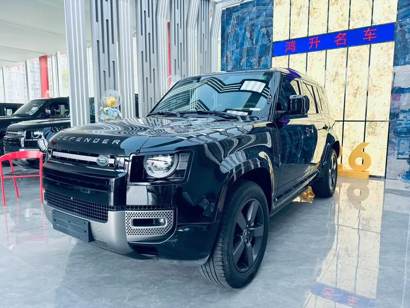 Land Rover Defender, 2024
