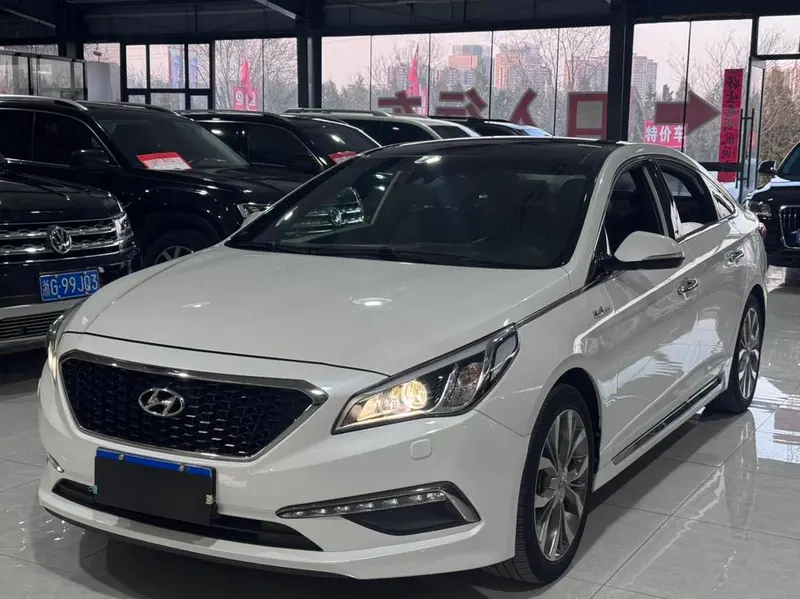 Hyundai Sonata LF, 2015
