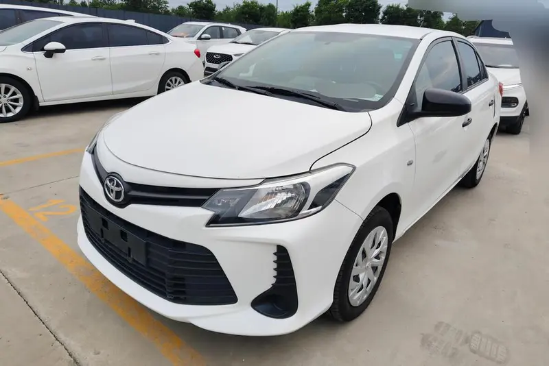 Toyota Vios 1.5L Manual Edition, 2021 — фото 1