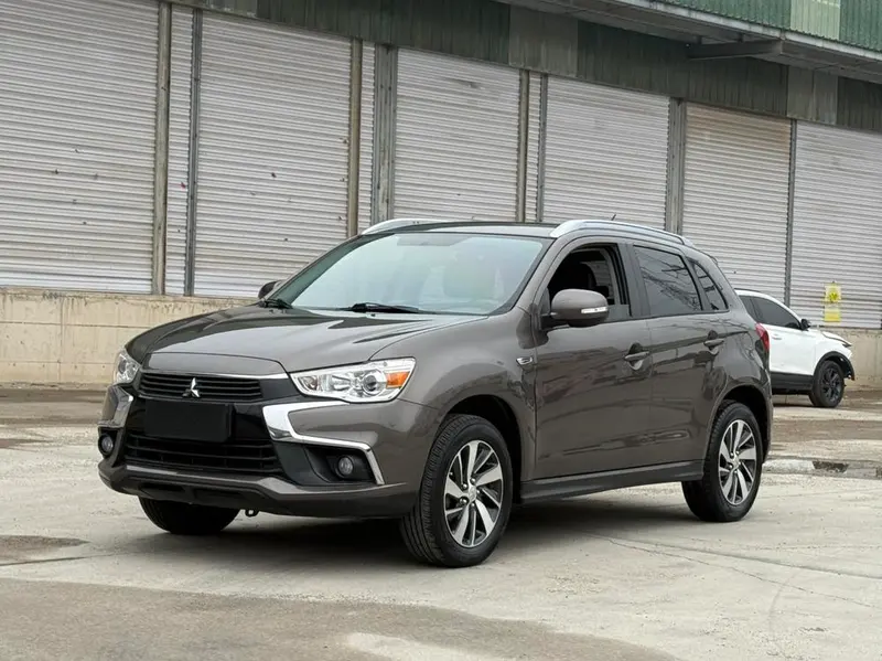Mitsubishi ASX, 2016