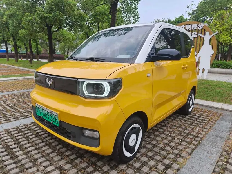 Wuling Hongguang MINIEV Refined Model LFP, 2021 — фото 1