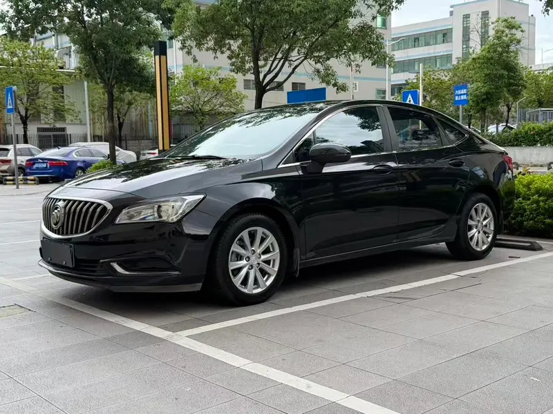 Buick Verano Sedan 20T Dual Clutch Leading Version, 2015 — фото 1