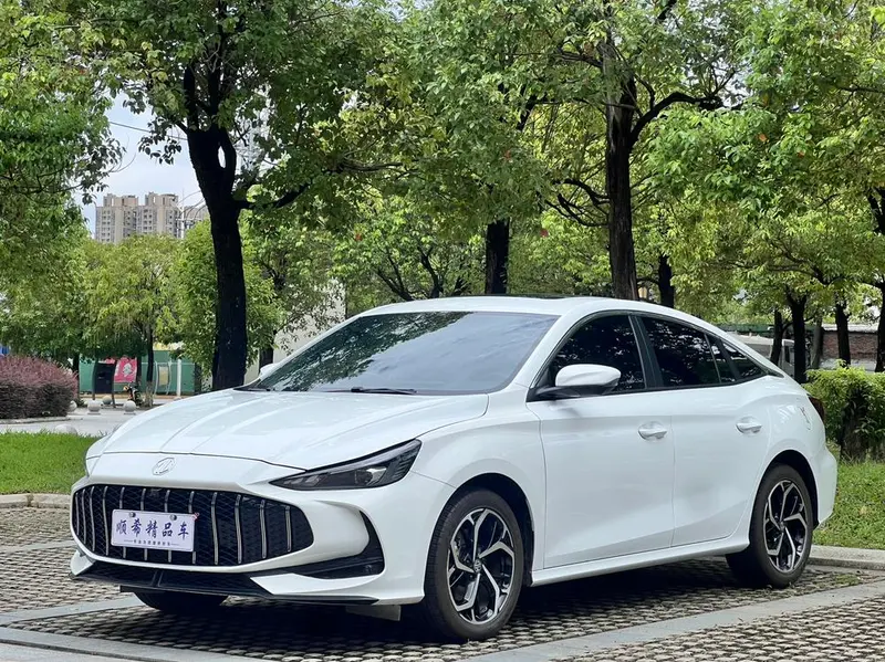 MG 5, 2025