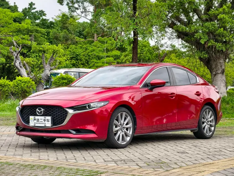 Mazda 3 Axela, 2021