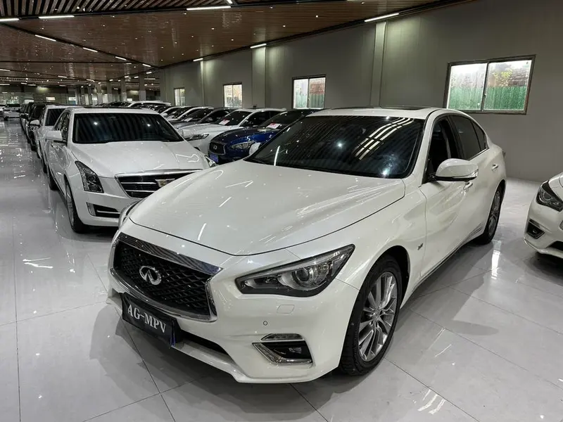 Infiniti Q50L, 2018