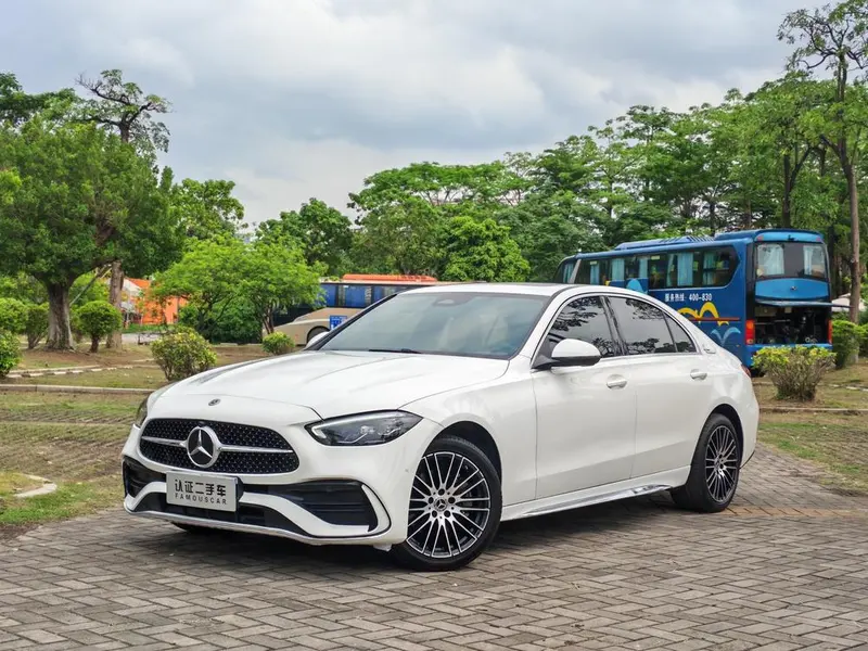 Mercedes-Benz C-Class, 2024