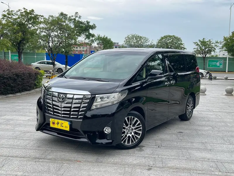 Toyota Alphard, 2015