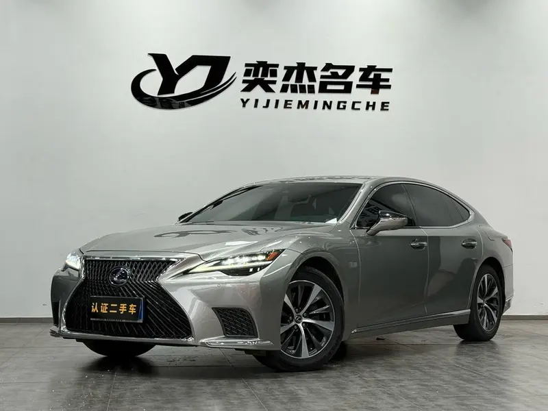 Lexus LS, 2021