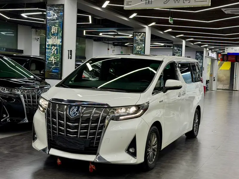 Toyota Alphard, 2021