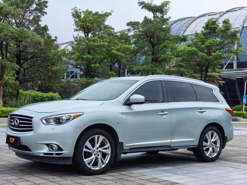 Infiniti JX, 2013