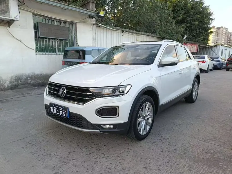 Volkswagen T-Roc, 2022