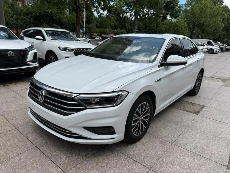 Volkswagen Sagitar, 2021