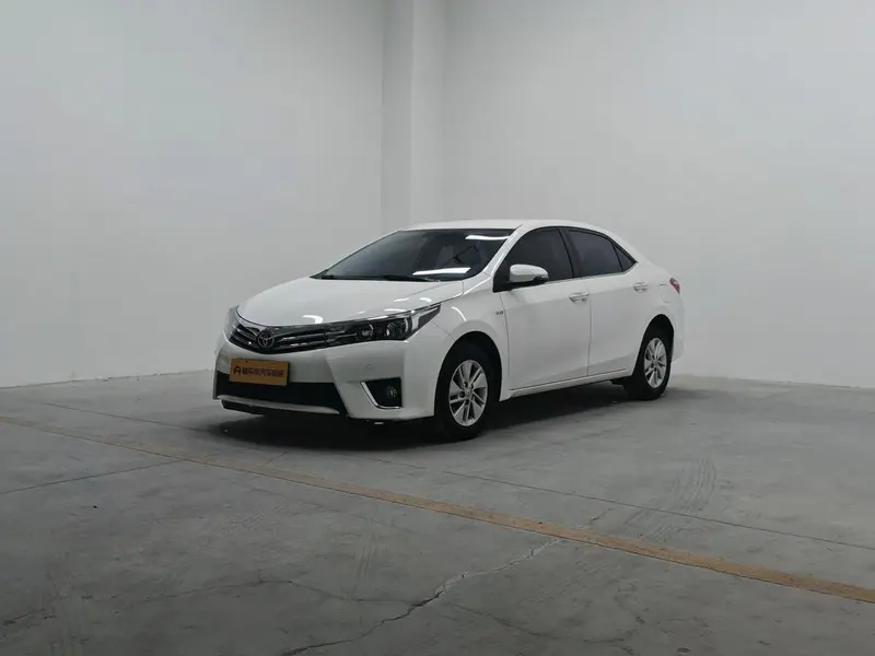 Toyota Corolla 1.6L CVT GL, 2014 — фото 1