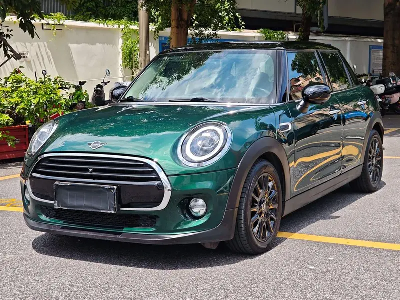MINI MINI 1.5T COOPER Classic Edition, 2018 — фото 1
