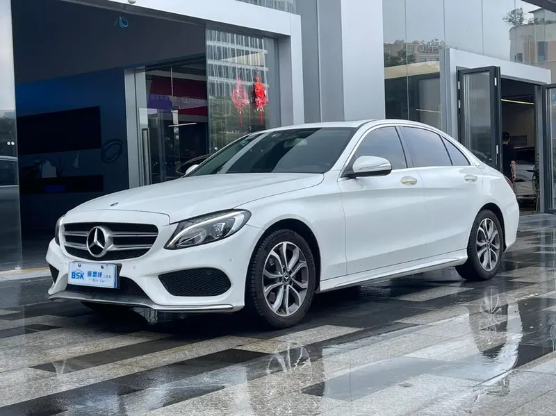 Mercedes-Benz C-Class, 2017