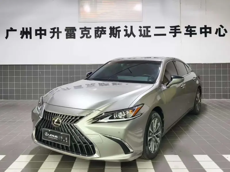 Lexus ES 200 Edition, 2022 — фото 1