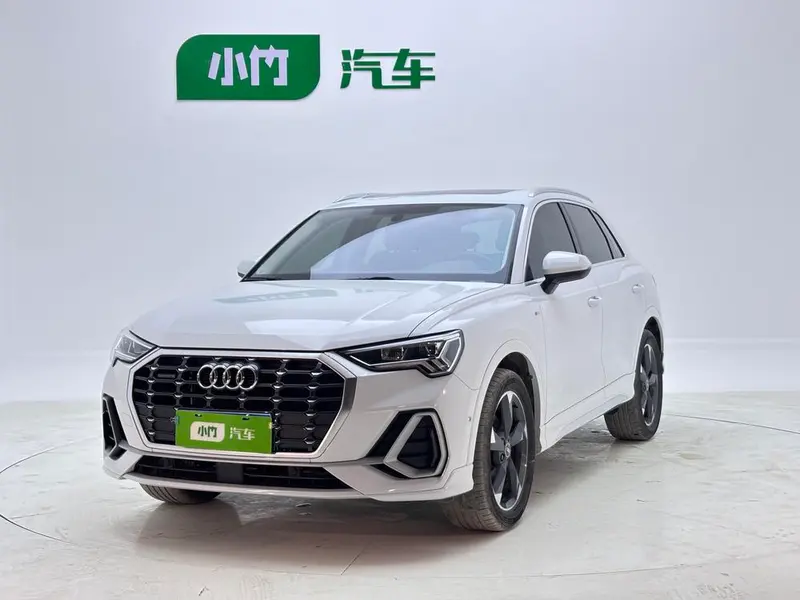Audi Q3, 2022