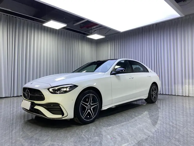 Mercedes-Benz C-Class, 2024