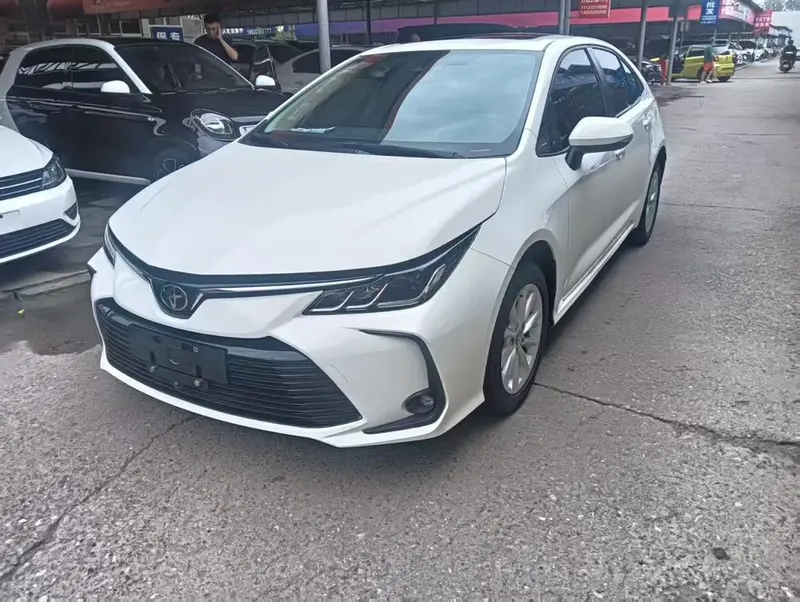 Toyota Corolla 1.2T S-CVT Elite PLUS Edition, 2021 — фото 1