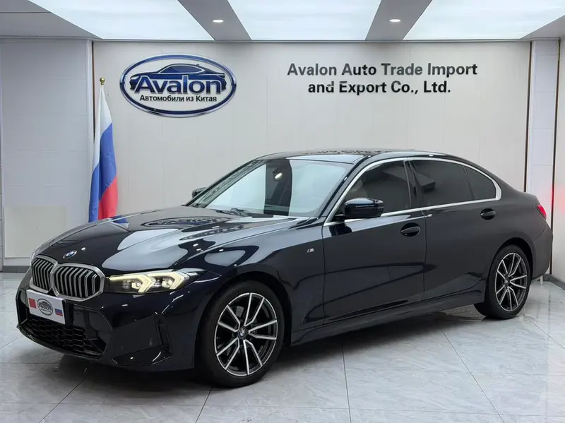 BMW 3-Series 320Li M Sport, 2023 — фото 1