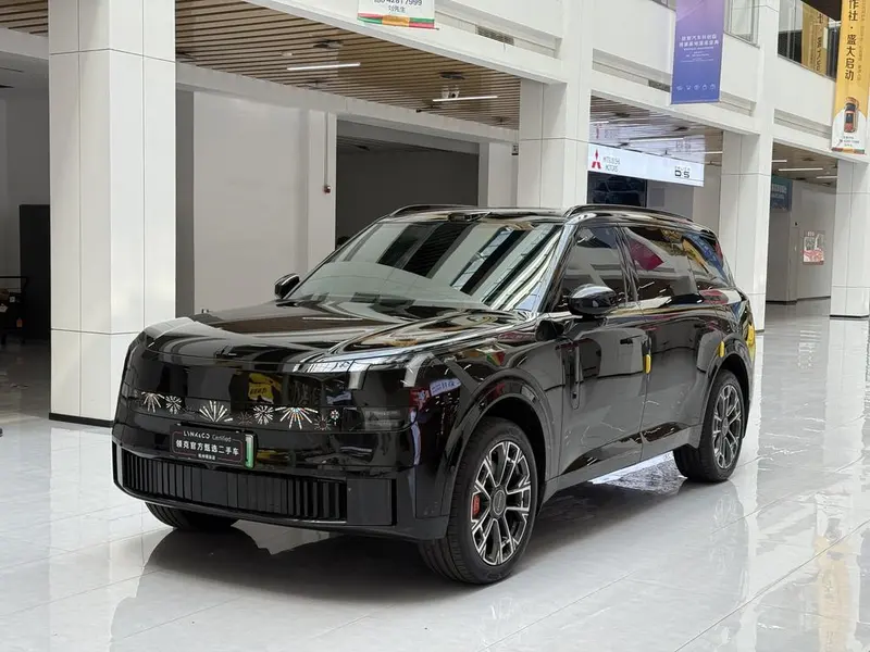 Lynk & Co 900, 2025
