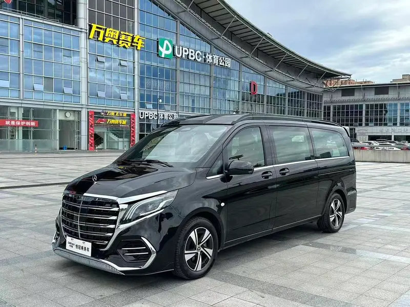 Mercedes-Benz Vito 2.0T Business Edition 7 Seater, 2024 — фото 1
