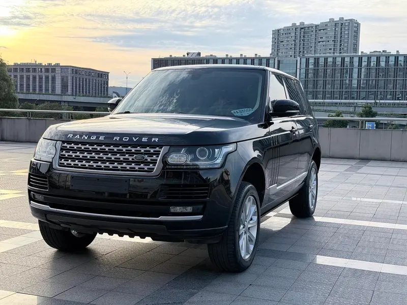Land Rover Range Rover 3.0T Parallel Import, 2015 — фото 1