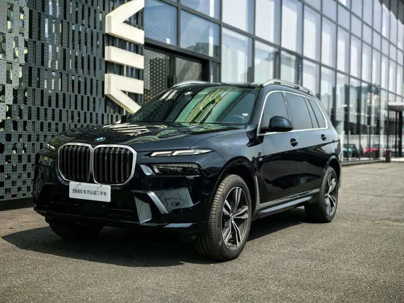 BMW X7, 2023